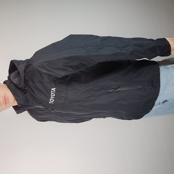 TOYOTA Windbreaker w/ removable hood by Port Authority Size S - Picture 8 of 17